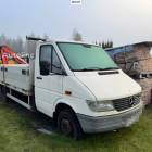 Mercedes-Benz 412D Planbil m/ Bakmontert kran
