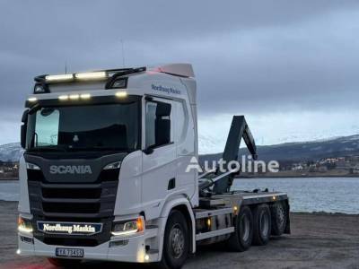 Scania R560